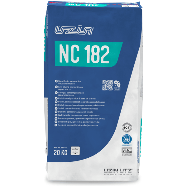 Zak van 20 kg Uzin NC182 reparatiemortel voor het egaliseren en voorbereiden van vloeren.