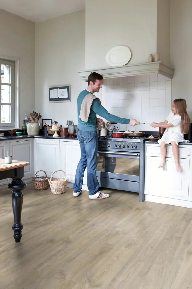 beige-eik-1-1.webp Quick‑Step Creo – Louisiana Beige Eik (CRH3175) - Afbeelding 1